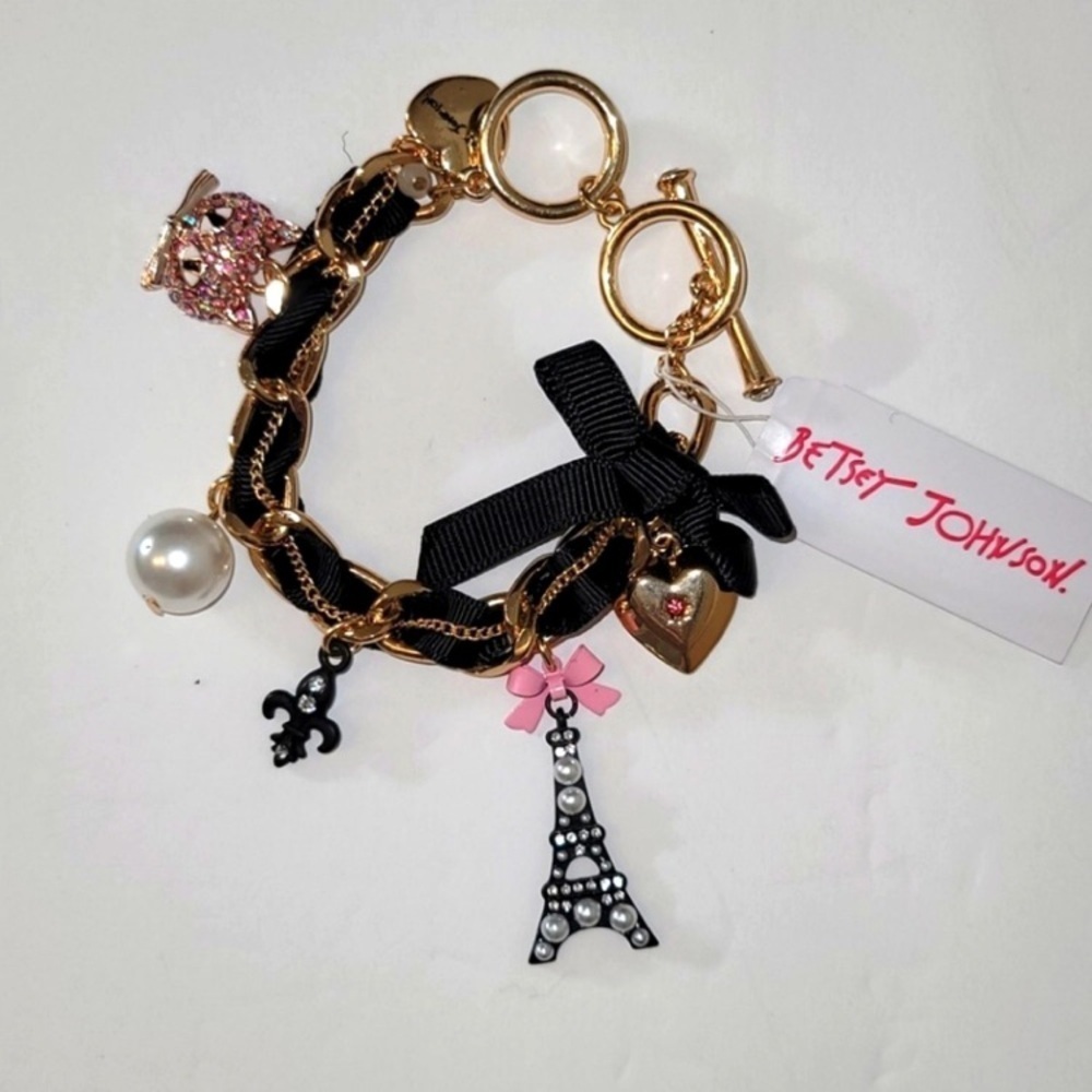 BETSEY JOHNSON Gold-Tone Black Ribbon Multiple Charm Sparkle Bracelet NEW NWT